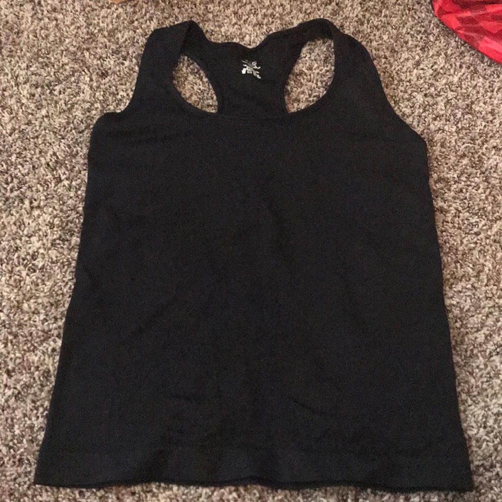 Workout tank top